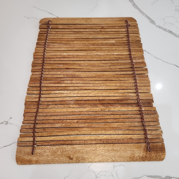 Vintage Woven Wood Placements Tied With Leather a Set of 2 - Picture 2 of 13